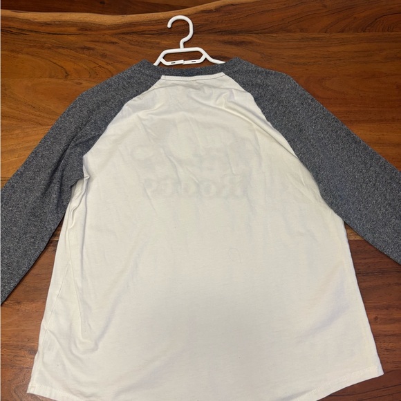 Roots Long Sleeve Shirt in Gray and Cream - Picture 5 of 7
